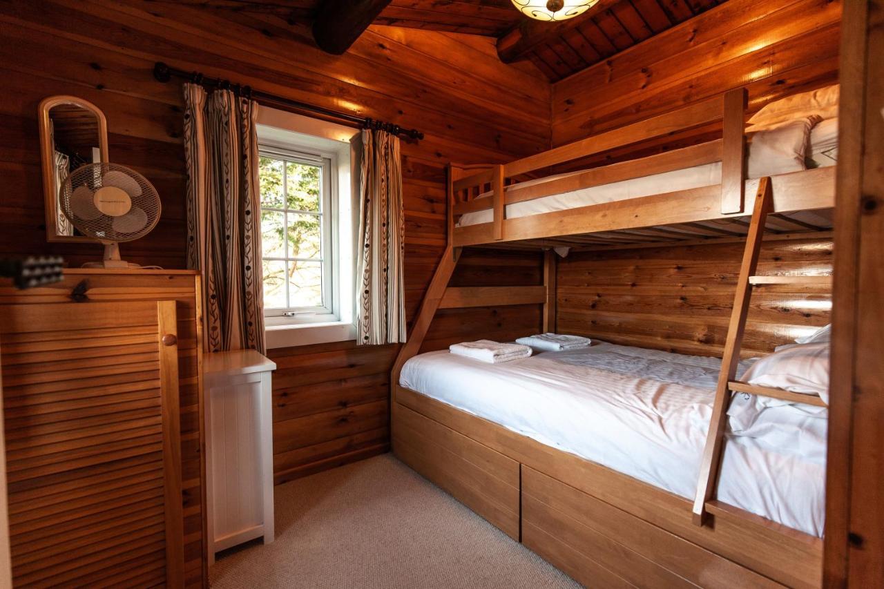 Rustic Log Cabin In Snowdonia By Seren Short Stays Trawsfynydd Buitenkant foto
