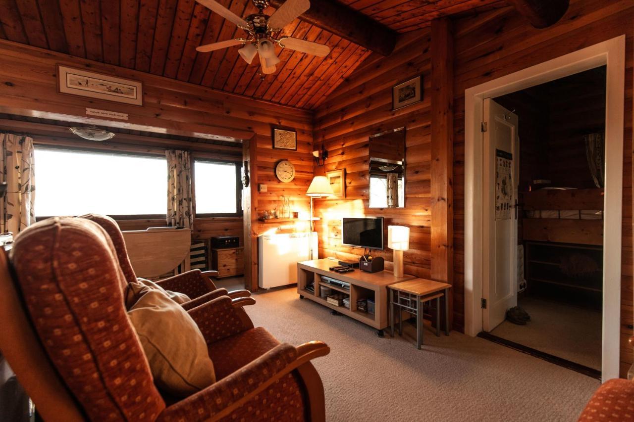 Rustic Log Cabin In Snowdonia By Seren Short Stays Trawsfynydd Buitenkant foto